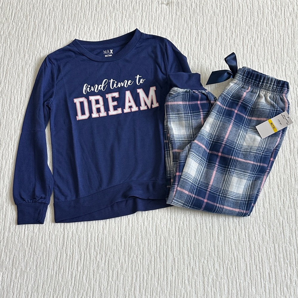 Kids “Find Time to Dream” Flannel Pajamas Set - Navy and Pink NWT